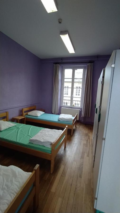 Logis Des Grands Chapeaux Albergue Bayeux